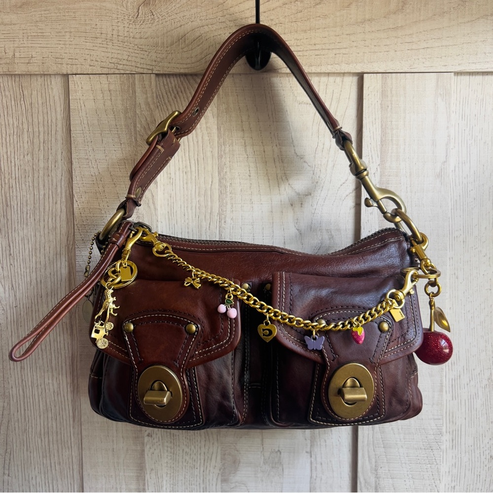 Coach Legacy Shoulder bag